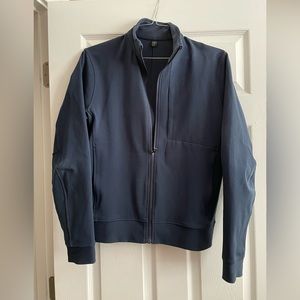 Men’s Lululemon microfiber jacket.  Gently used. Navy. Size M